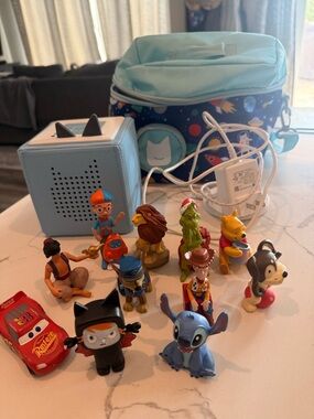 Tonie Set with 11 tonies and bag